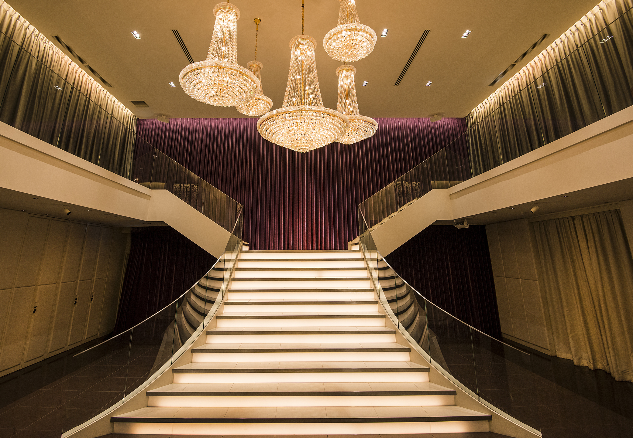 【天神駅5分】撮影やローンチパーティーなどのクローズドイベントに最適な洗練されたイベントスペース(チャペル)