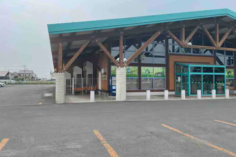 【ダイナム下田町店ゆったり館】キッチンカーやプロモーションに最適なアミューズメント施設のイベントスペース(店舗駐車場)