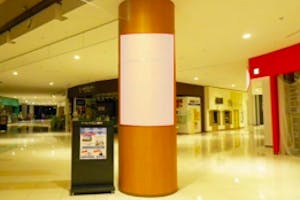 【イオンモール常滑】モール内広告 柱巻き