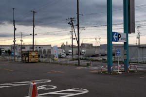 【ダイナム福島郡山東店ゆったり館】キッチンカーに最適なアミューズメント施設のイベントスペース(店舗駐車場)