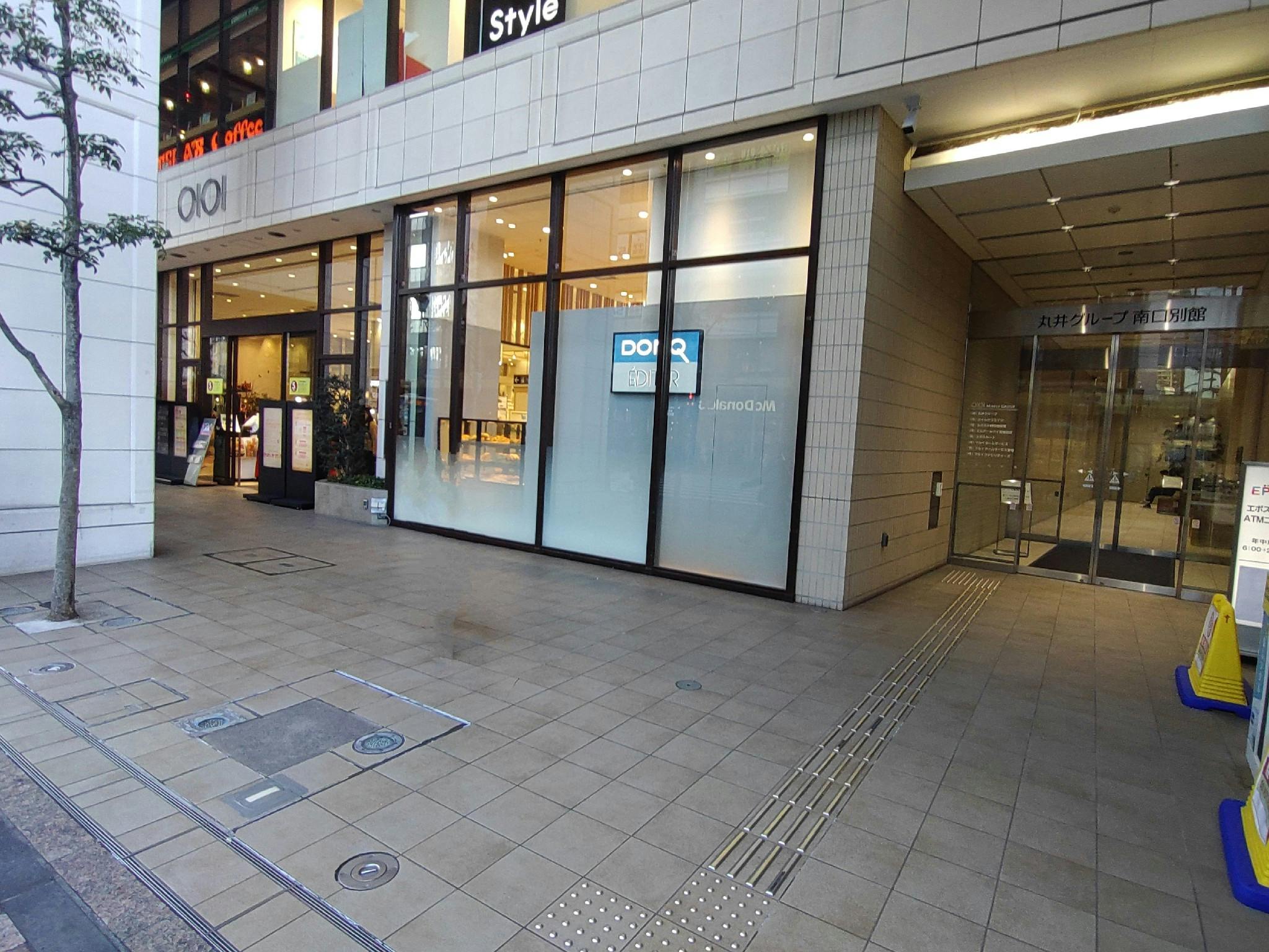 【中野マルイ】1階 パブリックスペース3（駅側）【食物販・物販／物産展】正面入口前で人通り抜群の屋外スペース