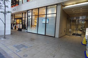 【中野マルイ】1階 パブリックスペース3(駅側)【食物販・物販/物産展】正面入口前で人通り抜群の屋外スペース