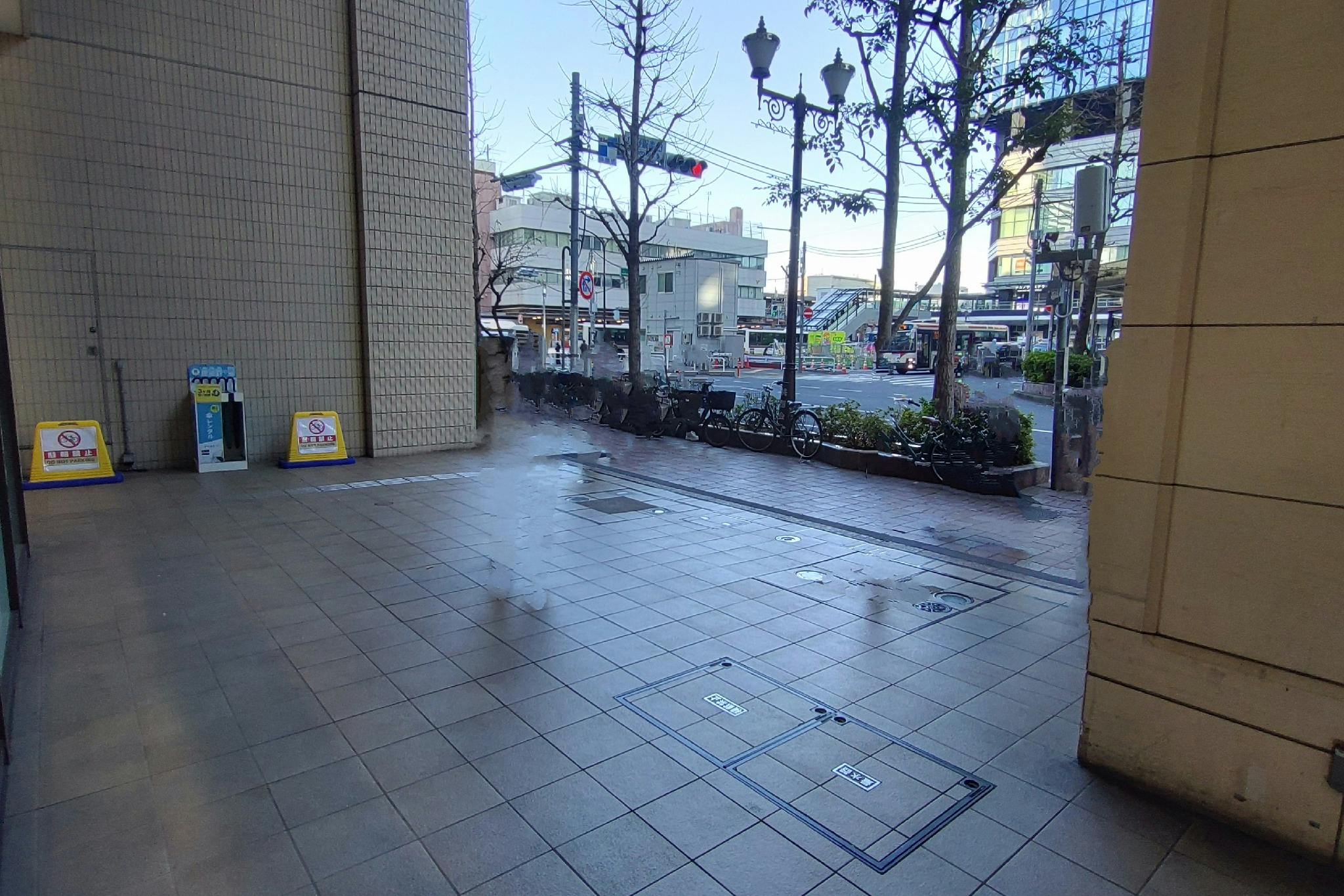 【中野マルイ】1階 パブリックスペース3(駅側)【食物販・物販/物産展】正面入口前で人通り抜群の屋外スペース