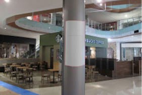 【イオンモール名古屋茶屋】モール内広告 柱巻き