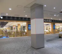 【イオンモール名古屋茶屋】モール内広告 柱巻き