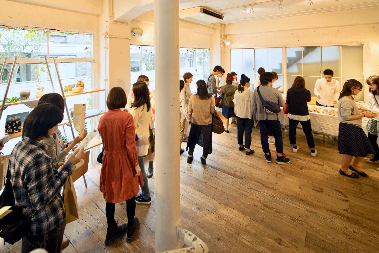 【表参道駅5分】優しい光差し込む青山のスタジオ