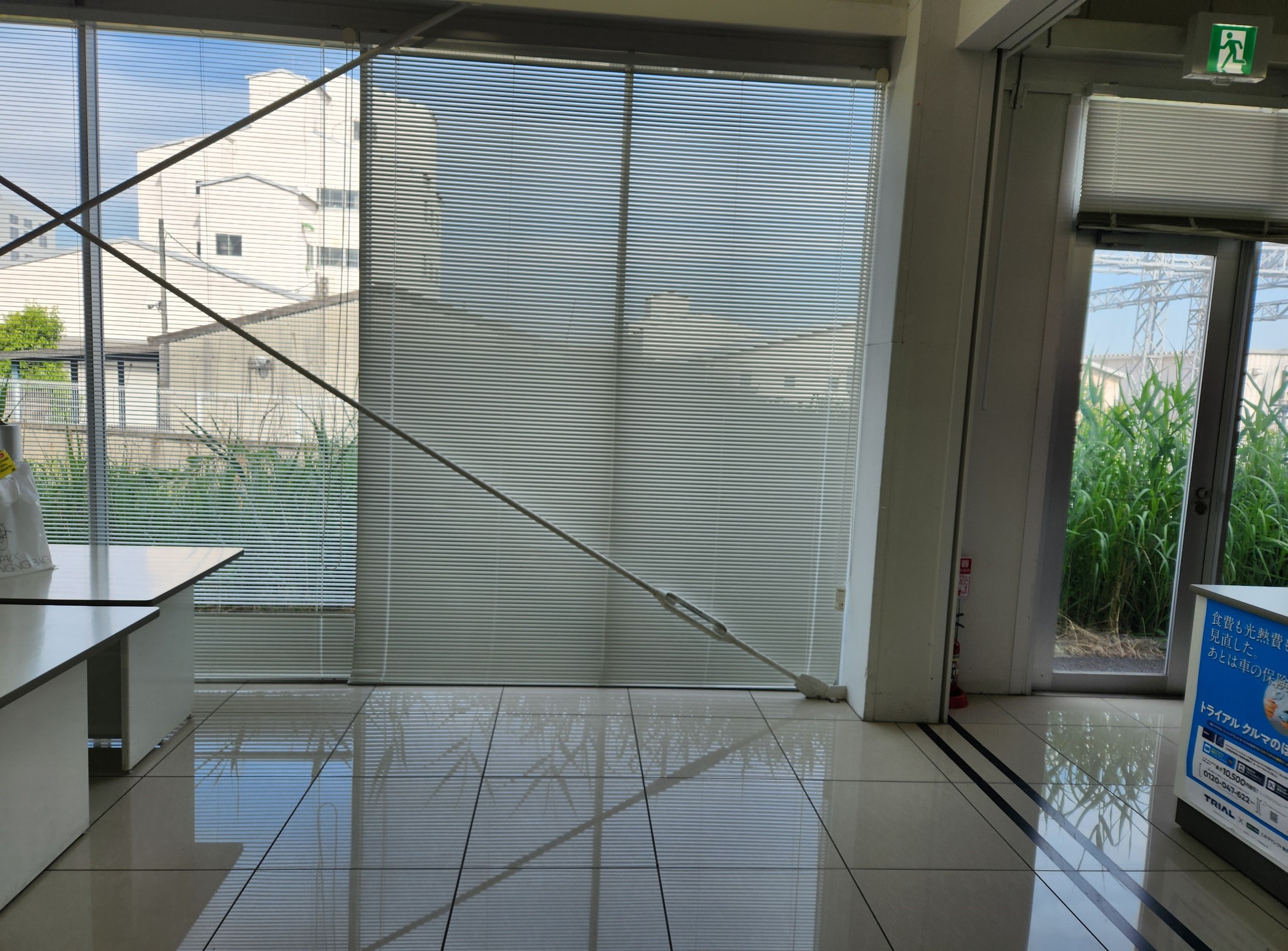 【メガセンタートライアル上里店】食物販やプロモーションに利用可能なレジアウトスペース