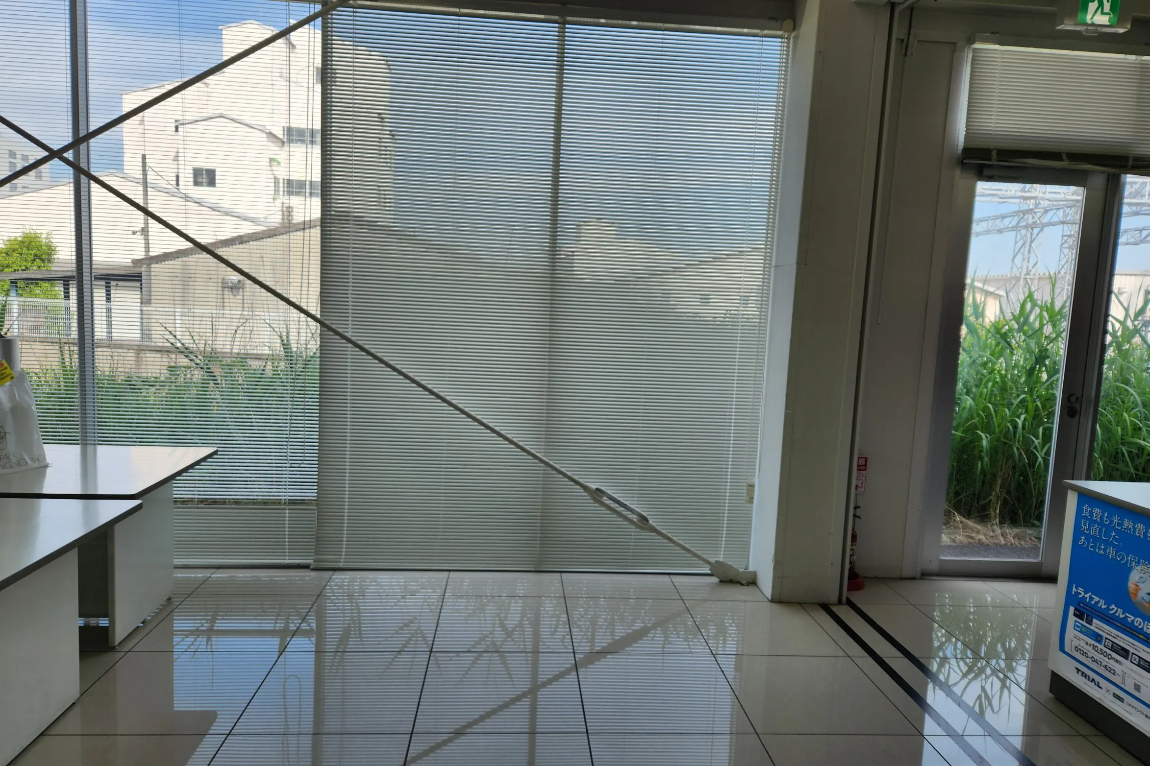 【メガセンタートライアル上里店】食物販やプロモーションに利用可能なレジアウトスペース