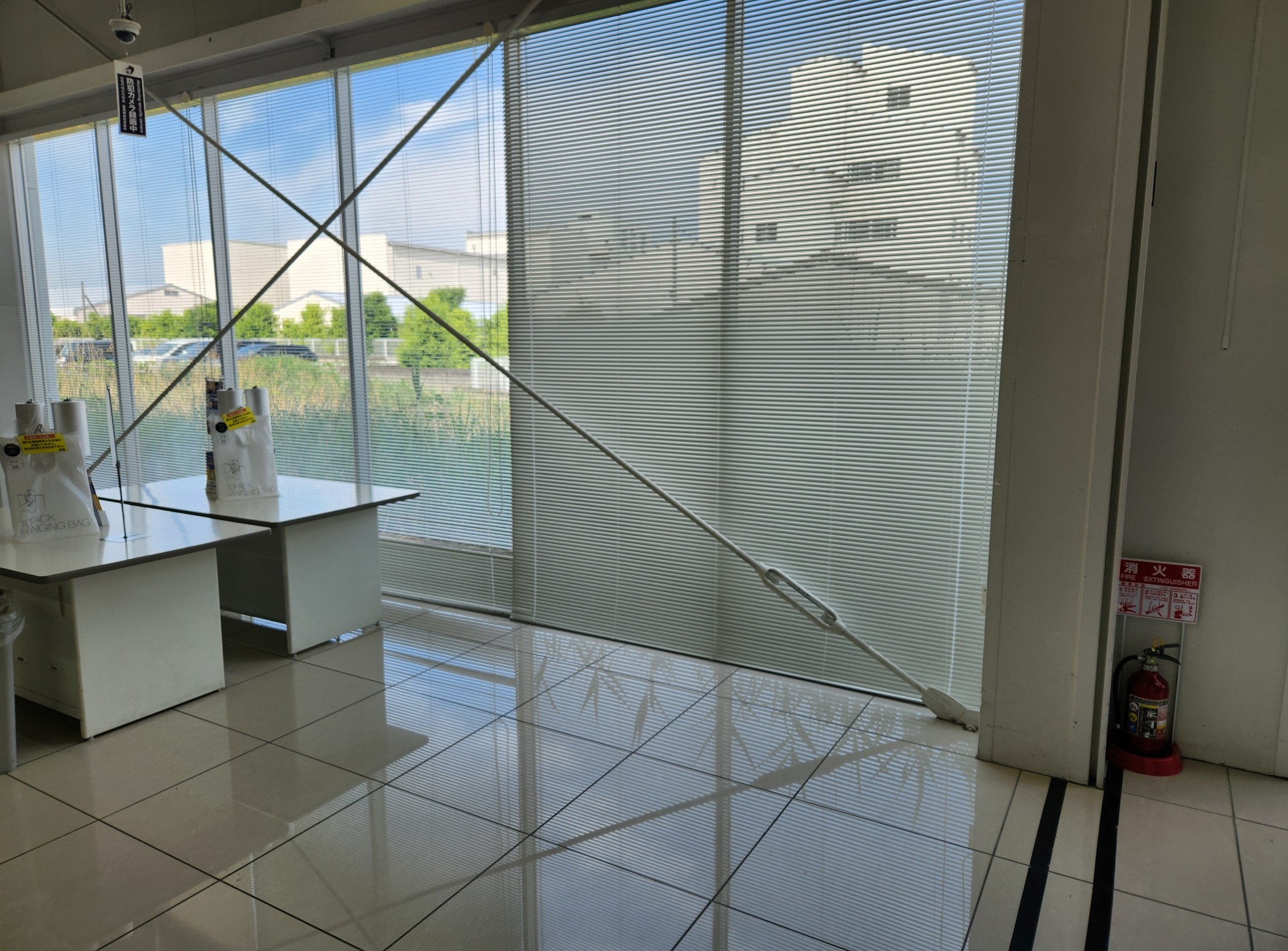 【メガセンタートライアル上里店】食物販やプロモーションに利用可能なレジアウトスペース