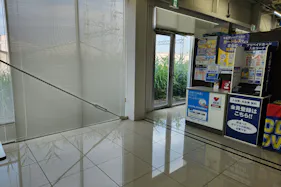 【メガセンタートライアル上里店】食物販やプロモーションに利用可能なレジアウトスペース