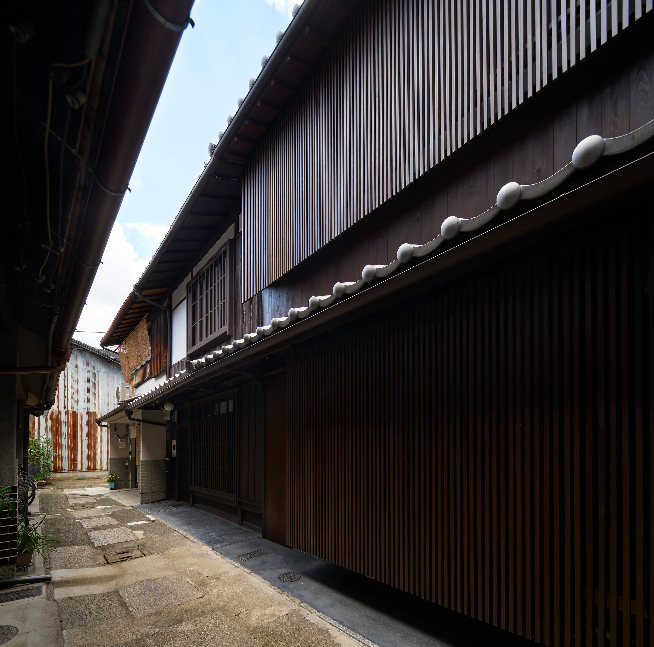 【丹波口駅8分】ブランド撮影や映像収録におすすめ！やわらかな自然光が差し込む1棟貸しスタジオの画像