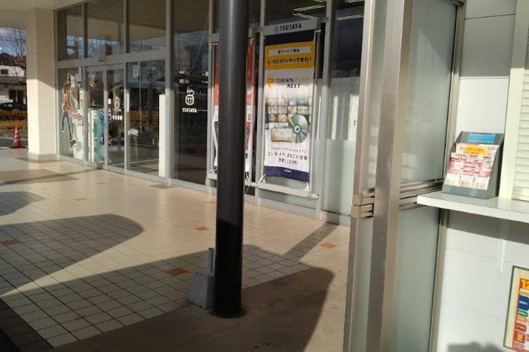 【ブックエース植田店】食物販やキッチンカー出店に最適な書店前のイベントスペースの画像4