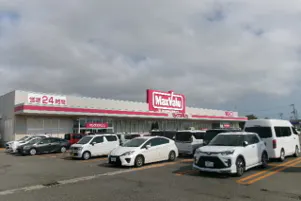 【マックスバリュ港北店】インストアベーカリー側入り口風除室 販促プロモーションや物販に最適なスーパー店内催事イベントスペース