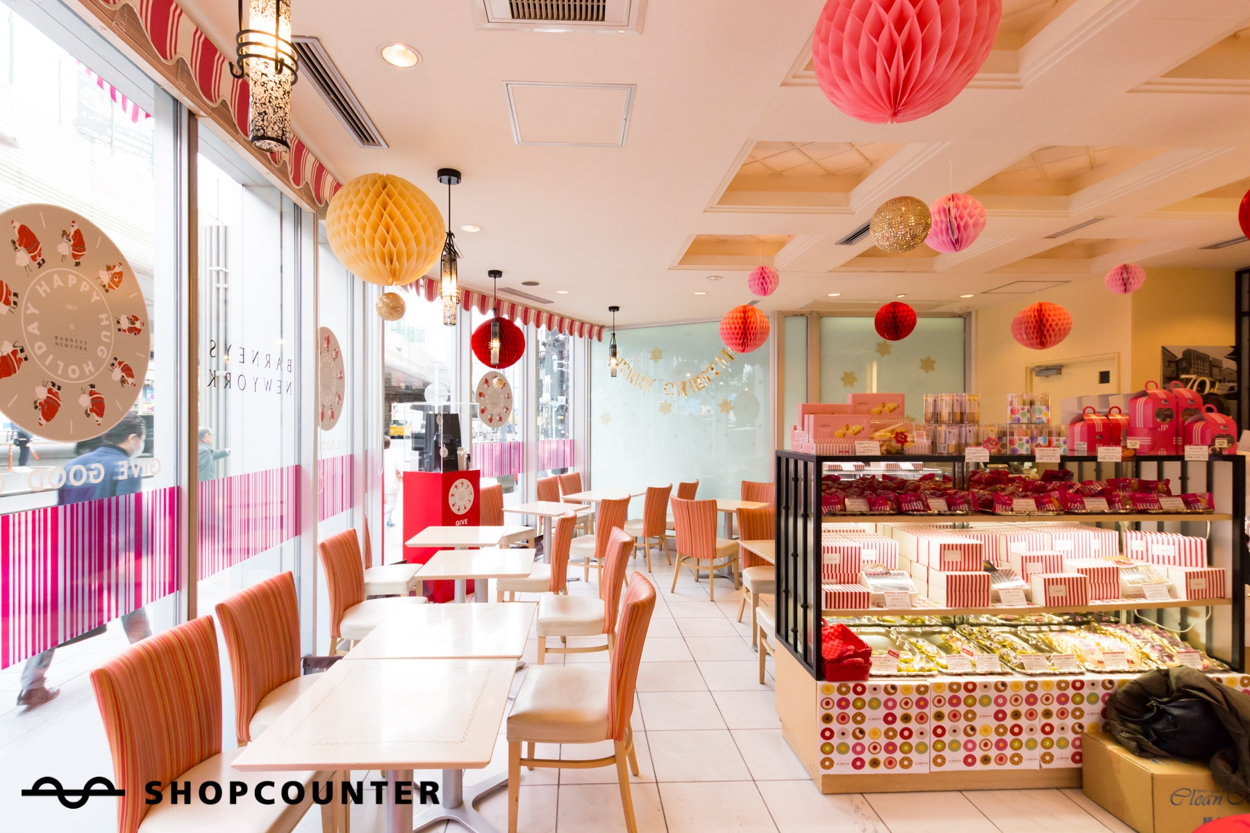 ポップな空間です