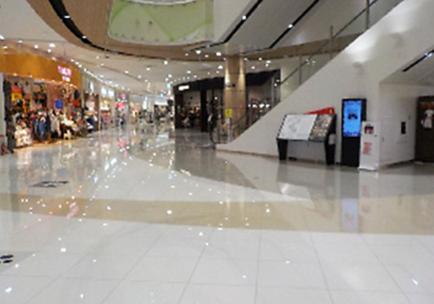 【イオンモールとなみ*】１F　グリーンコート