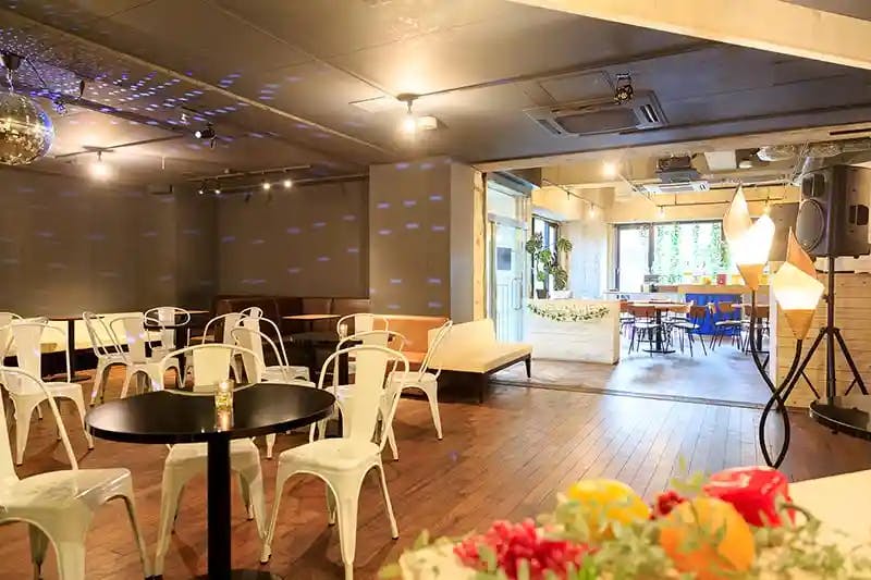 【池袋駅5分】展示会やオフサイドミーティングなどに最適な木の温もりを感じられる好立地な場所にあるレンタルスペース