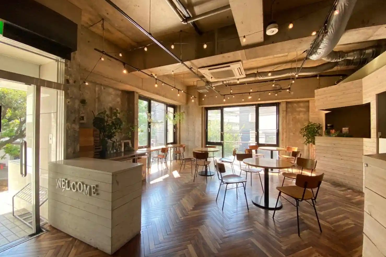 【池袋駅5分】展示会やオフサイドミーティングなどに最適な木の温もりを感じられる好立地な場所にあるレンタルスペース