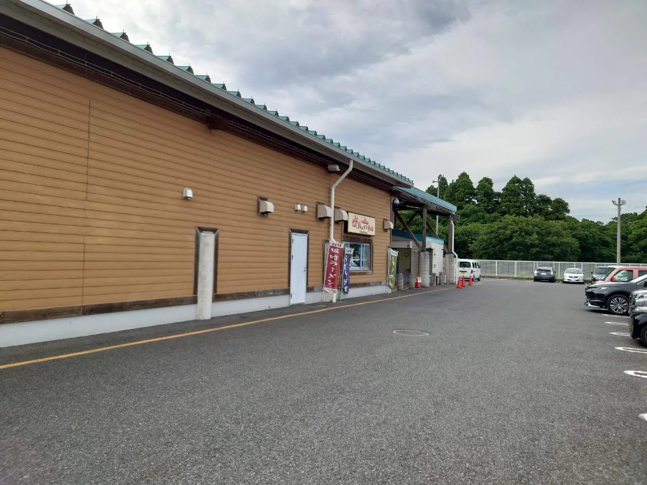 【ダイナム長生店ゆったり館】キッチンカー出店やプロモーションイベントに最適なアミューズメント施設のイベントスペース