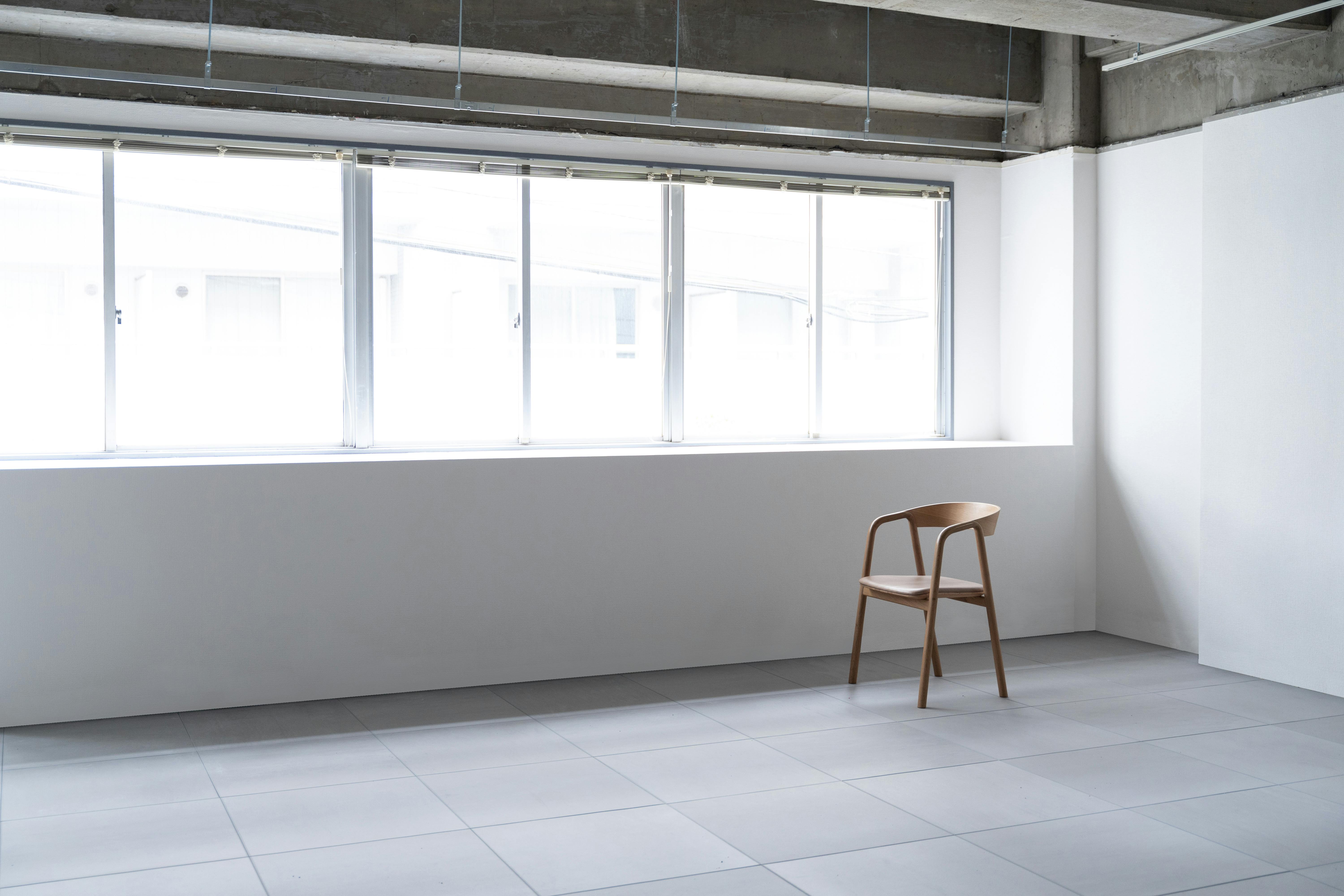 【六本木一丁目駅5分】展示会や撮影・収録、ポップアップストア等に最適な白壁のシンプルなイベントスペース