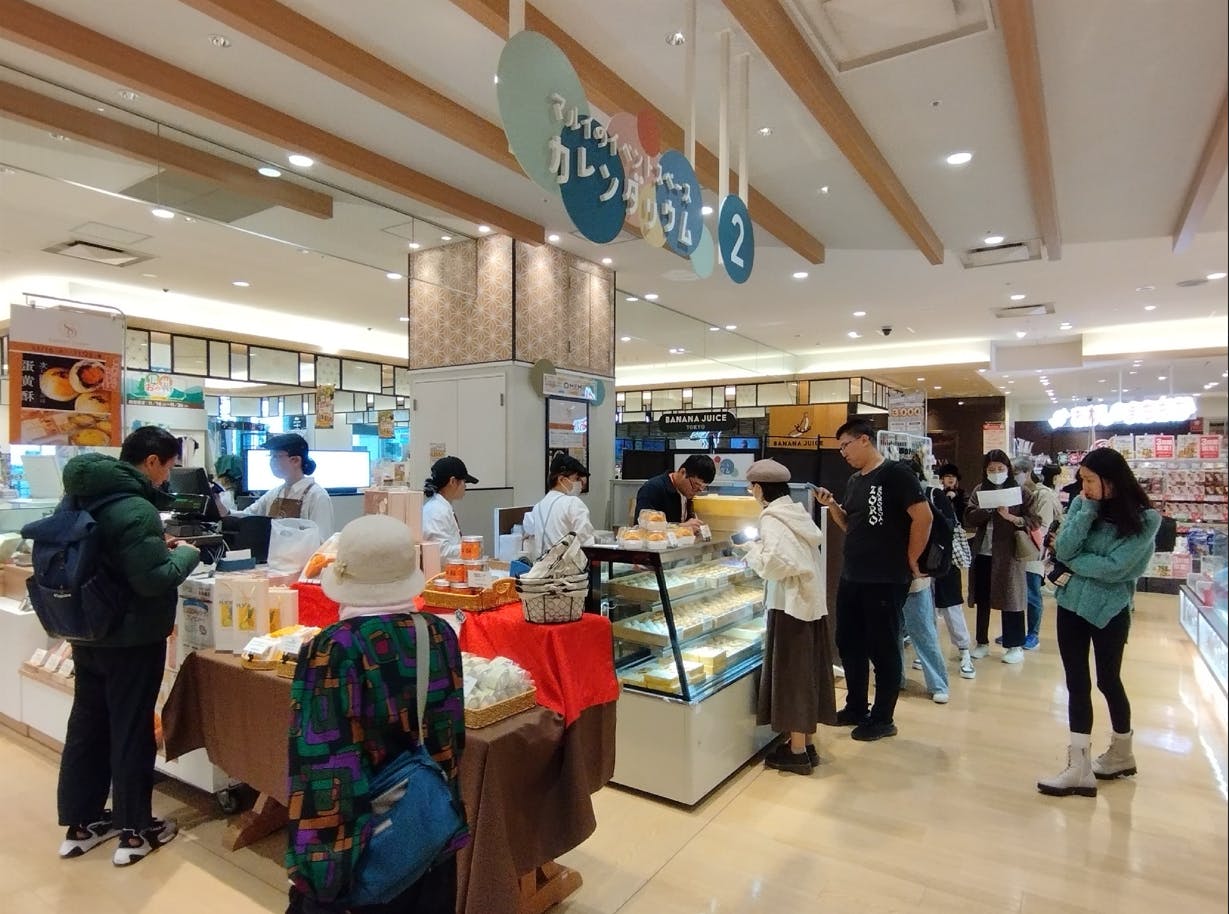 【錦糸町マルイ】1階 カレンダストリートF01【食物販】スイーツ&フードのフロアにある3.2坪のコンパクトスペース