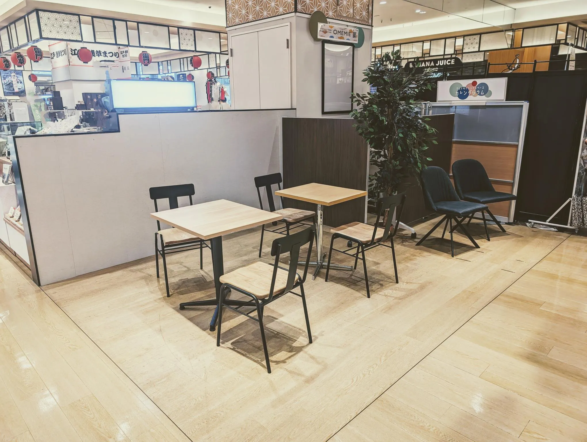 【錦糸町マルイ】1階 カレンダストリートF01【食物販】スイーツ&フードのフロアにある3.2坪のコンパクトスペース