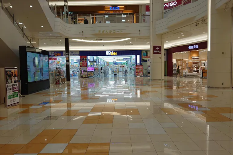 【イオンモール神戸北】1F さざんかコートの画像2