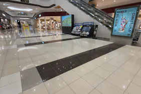【イオンモール新潟亀田インター*】1Fスカイコート
