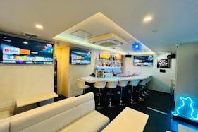 【心斎橋駅5分】ロケや撮影会等の撮影用途やオフ会等のイベント、オフサイトミーティングに最適なオーセンティックなバースペース