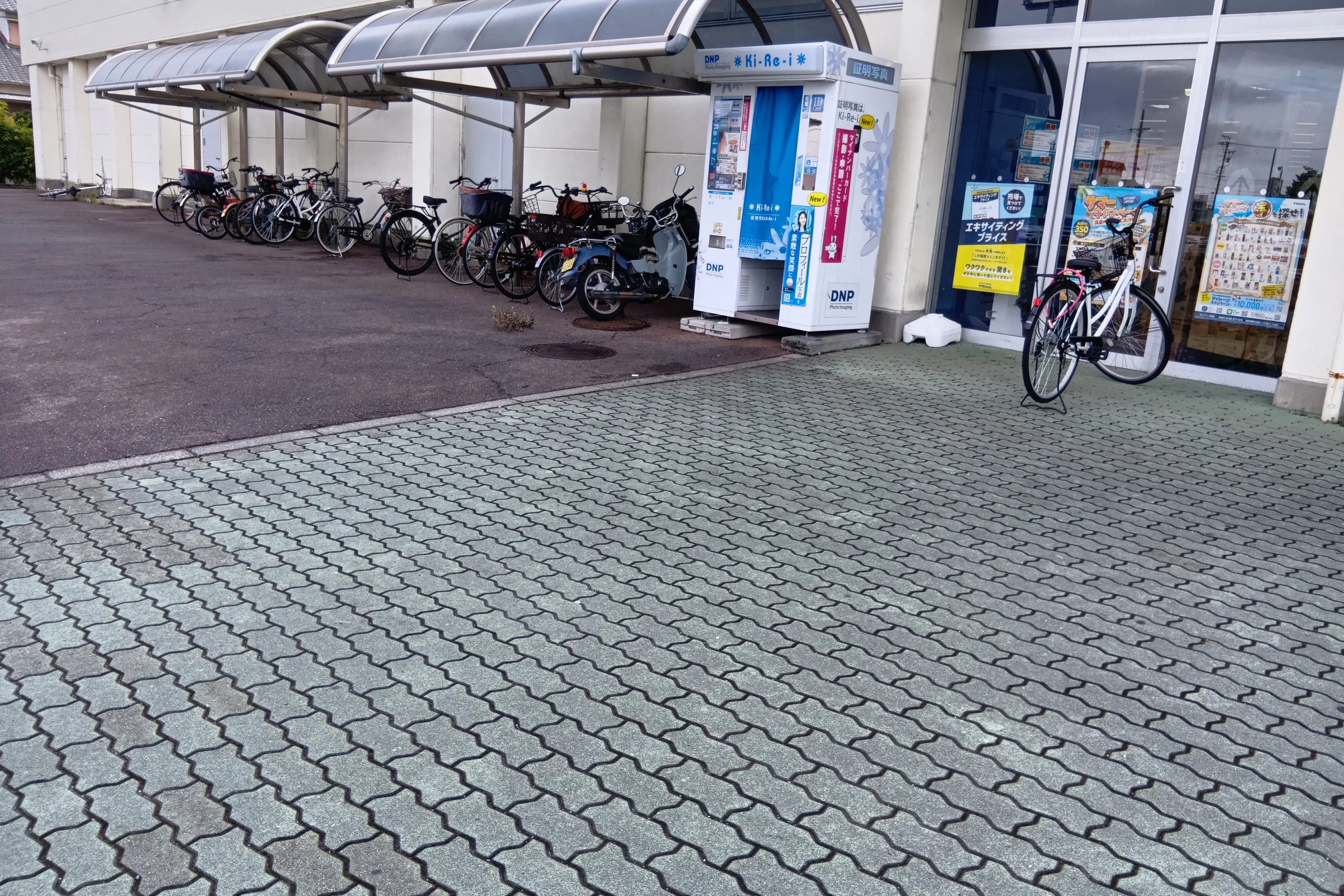 【スーパーセンタートライアル玉垣店】キッチンカー(調理営業)出店限定/屋外スペース