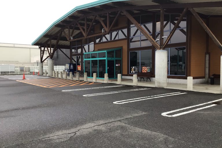 【ダイナム滋賀八日市店】キッチンカーやプロモーションでの出店に最適なアミューズメント施設のイベントスペースの画像1