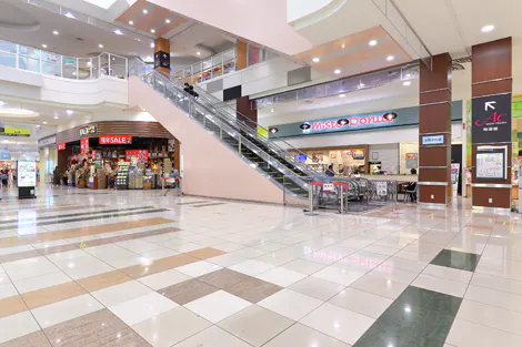 【イオンモール石巻/1F太陽の広場】各種プロモーションイベントや物販に最適な施設メイン動線上にある通行量の多いイベントスペース