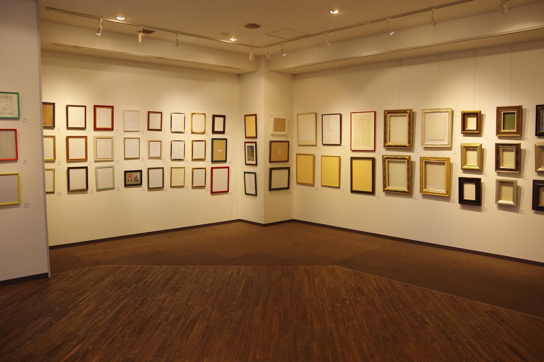 【伊勢佐木長者町駅2分】関内からもアクセス可能な開放感のある1F路面ギャラリースペース