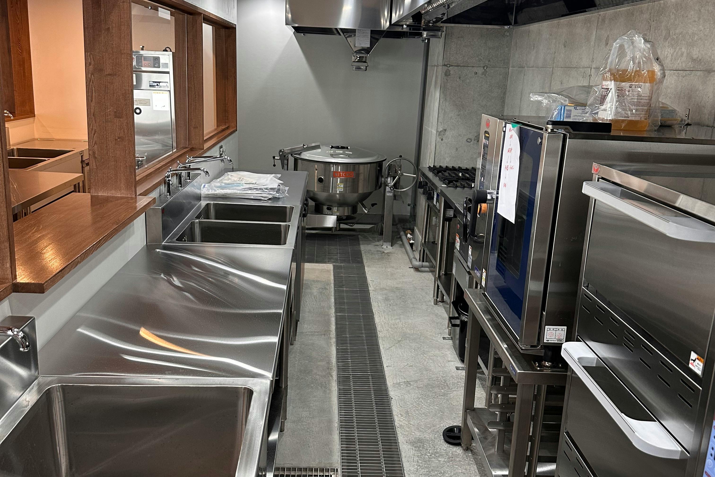 【戸越駅6分】チャレンジショップやシェアキッチンでの利用に適した戸越商店街に程近い飲食系機材が充実したレンタルスペース