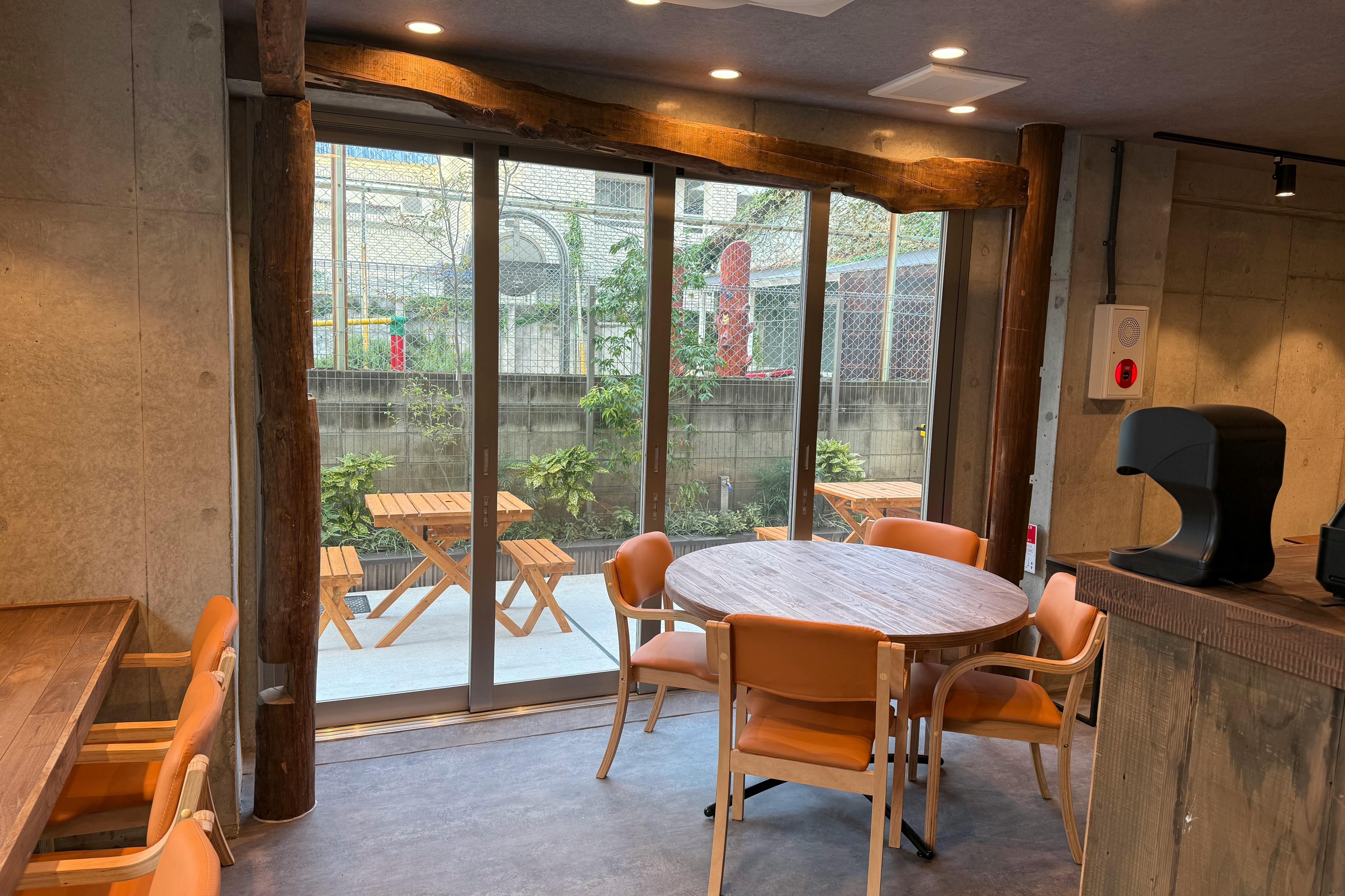 【戸越駅6分】チャレンジショップやシェアキッチンでの利用に適した戸越商店街に程近い飲食系機材が充実したレンタルスペース