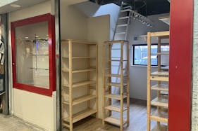 【三宮高架商店街 ピアザkobe 海側No.54】ポップアップストアや販売促進イベントに最適な高架下商店街内のイベントスペース