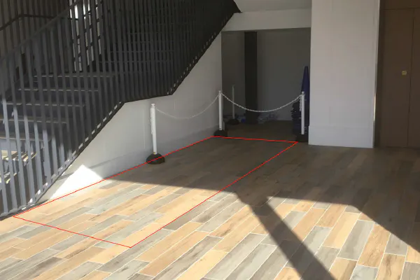 【BRANCH松井山手】PRや物販利用に適した半屋外のエレベーターホール横のイベントスペース