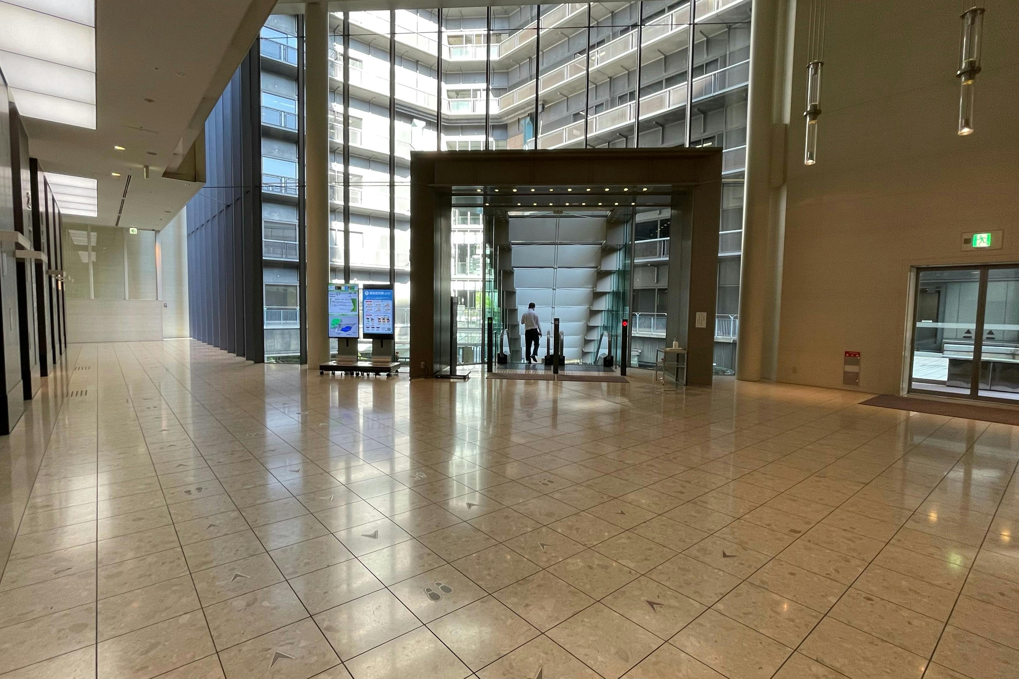 【毎日インテシオ】オフィスワーカー向けのポップアップストアやPRイベントに最適な大規模オフィスビル内のイベントスペース(EV前)