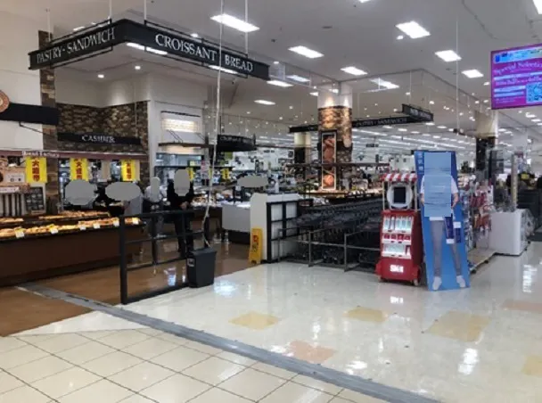 【イオン直方店(福岡県)】パン工場前 催事スペース