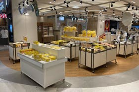 【大宮マルイ】2階 カレンダリウムF01【食物販・物販・物産展】店内入って正面、什器完備の好立地スペース