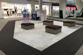 【ららぽーと海老名】3-③ 北側エスカレーター 前Ⓐ