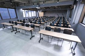 【渋谷駅4分】展示会や受注販売、オフサイドミーティングに最適な黒を基調とした好立地な場所にあるレンタルスペース