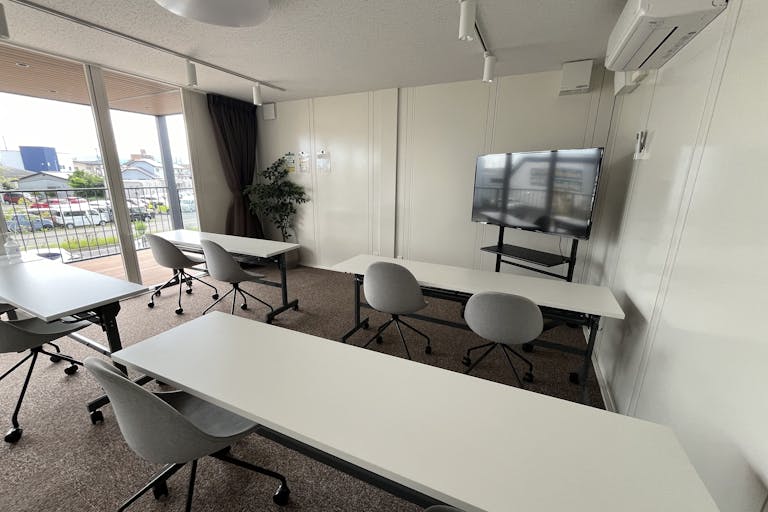 福島県郡山市 レンタルスペース 内観1