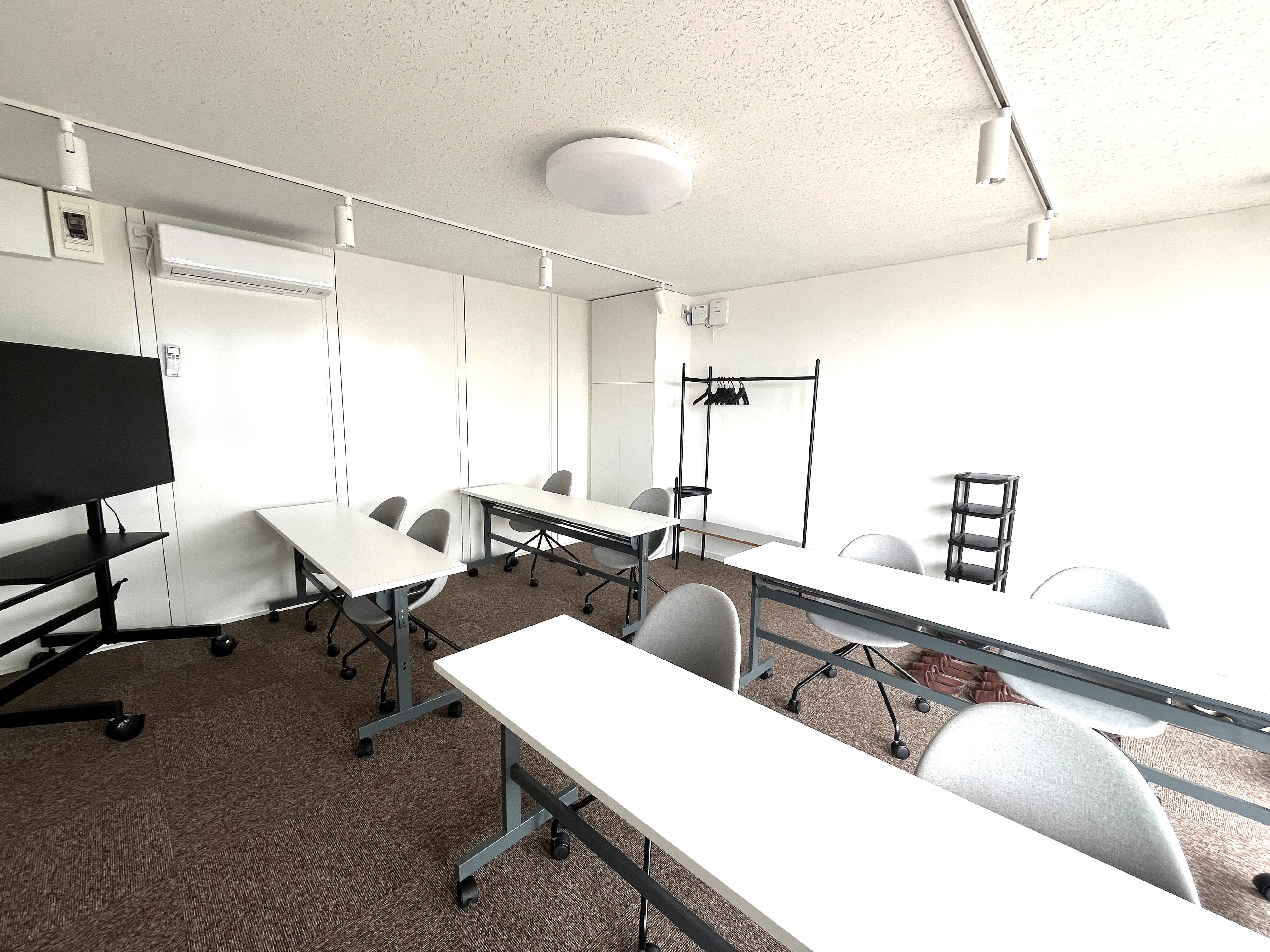 【福島県郡山市】自主企画マルシェやワークショップに最適なお手頃価格のレンタルスペース「Meeting1」／敷地全体の貸切イベント開催も可能！