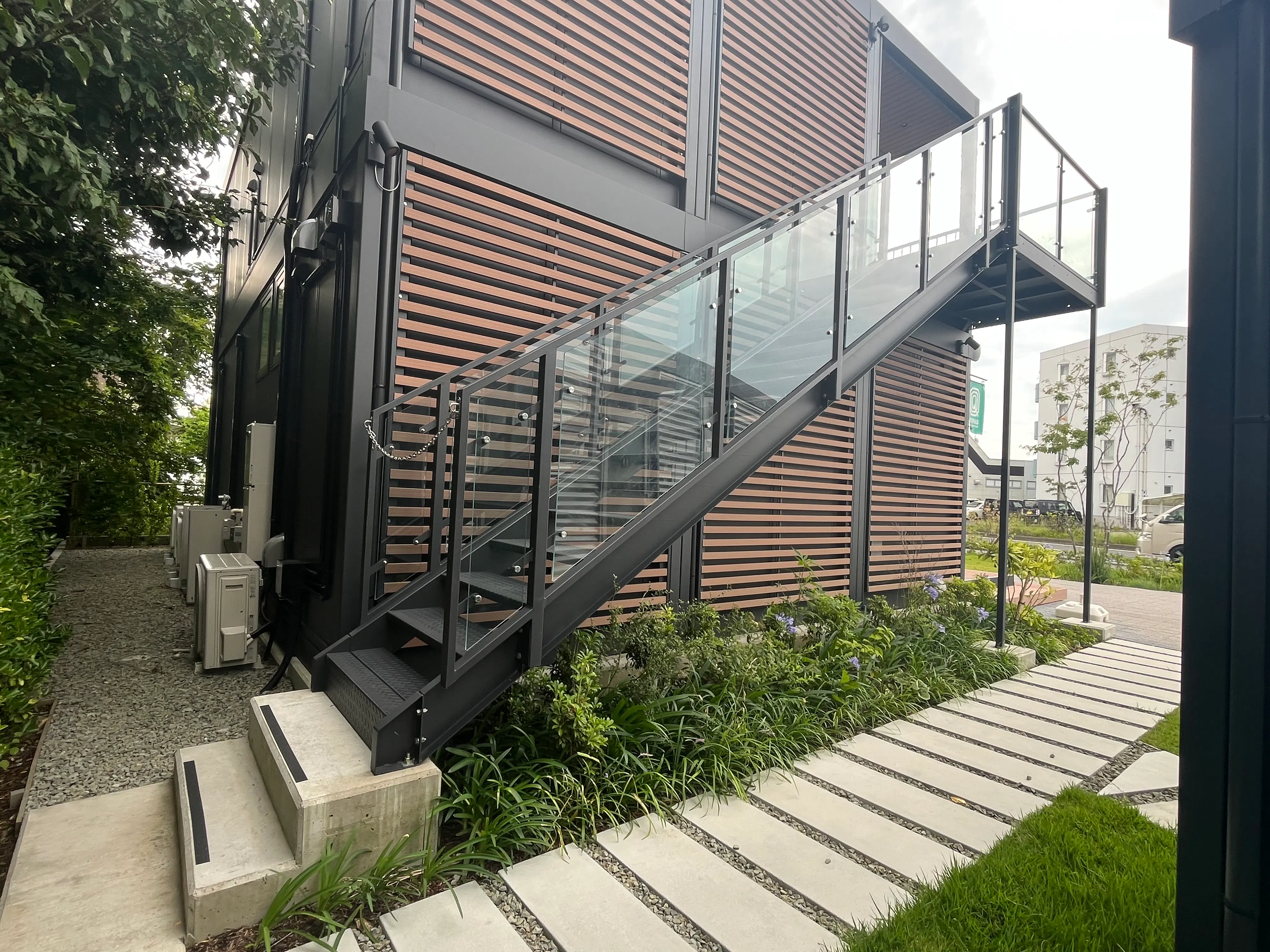 【福島県郡山市】自主企画マルシェやワークショップに最適なお手頃価格のレンタルスペース「Meeting1」/敷地全体の貸切イベント開催も可能!