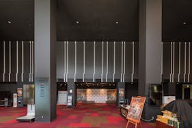 【森ノ宮駅5分/クールジャパンパーク大阪】販促プロモーションや展示会に最適な大ホールのロビースペース※ロビーのみ貸し出し