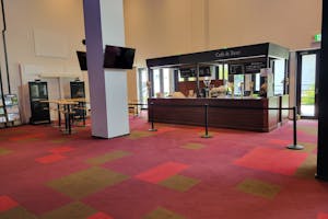 【森ノ宮駅5分/クールジャパンパーク大阪】販促プロモーションや展示会に最適な大ホールのロビースペース※ロビーのみ貸し出し