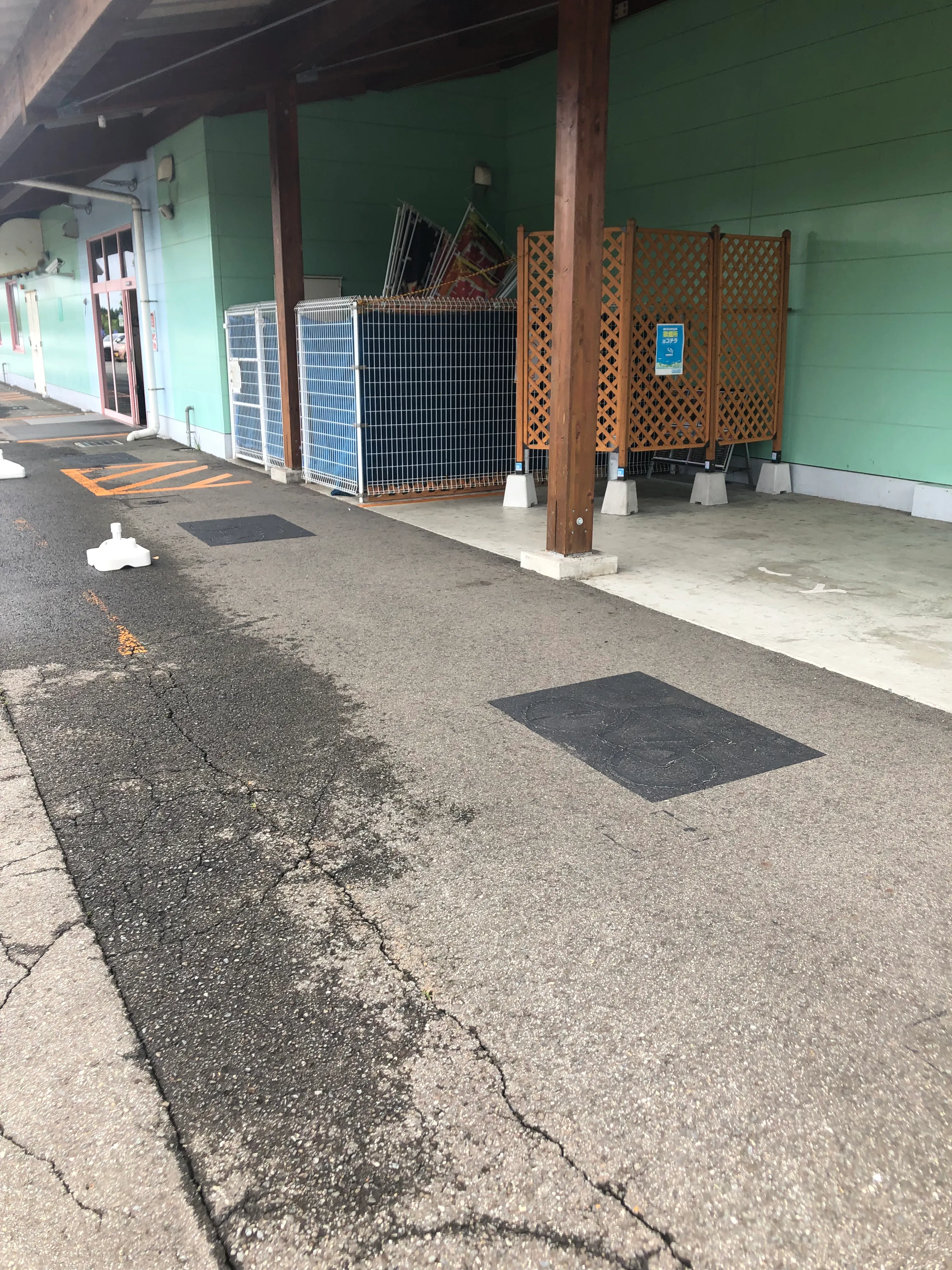 【ダイナム秋田御所野店ゆったり館】キッチンカーの開催に最適なアミューズメント施設のイベントスペース