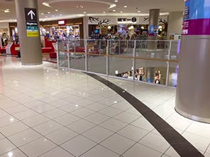 【イオンモール広島祇園】3階 サーティワンアイスクリーム前の画像