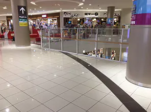 【イオンモール広島祇園】3階 サーティワンアイスクリーム前