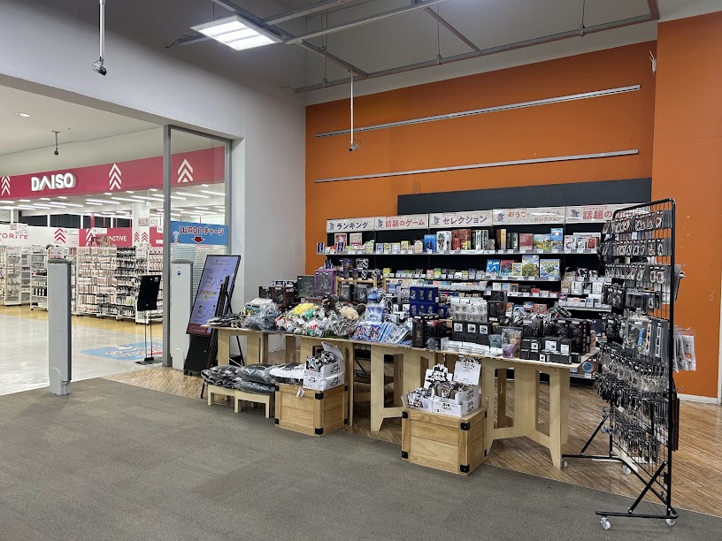 【蔦屋書店 小川町】販促イベントや物販に最適な店内入口右横イベントスペース